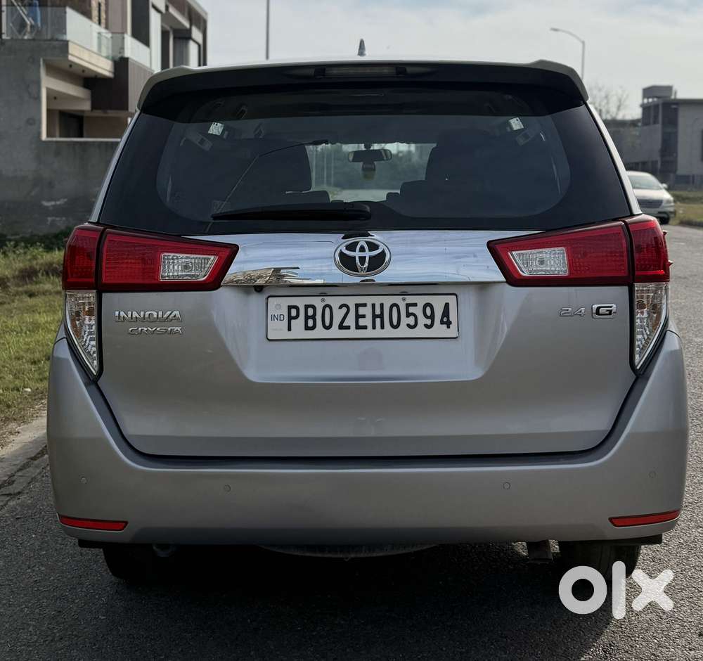 Toyota Innova Crysta [2020-ongoing] 2.4 Gx 7 Str, 2022, Diesel