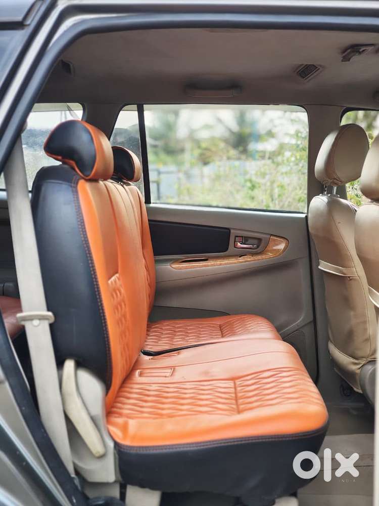 Toyota Innova 2.0 V, 2012, Diesel