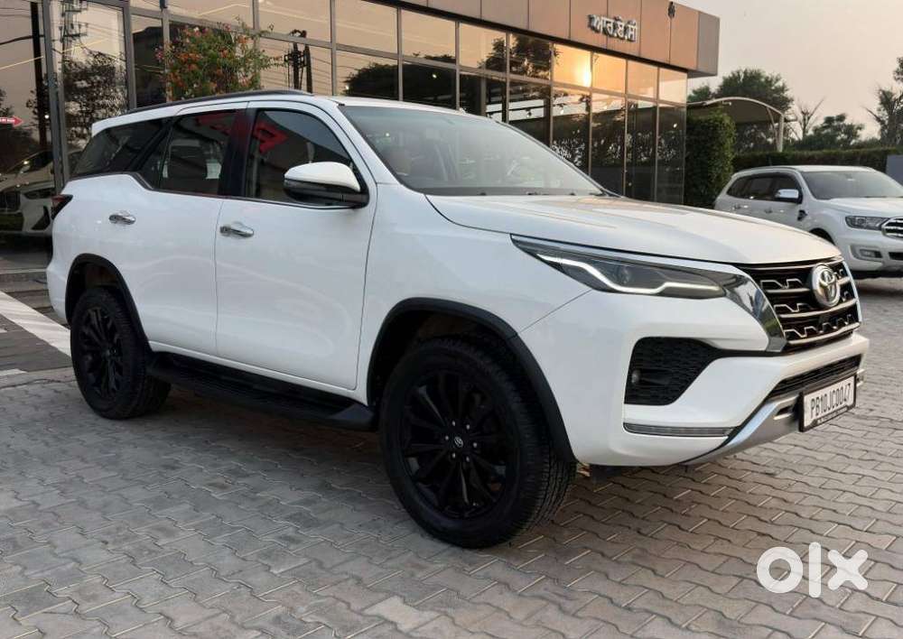 Toyota Fortuner 4x4 At 2.8 Diesel, 2023, Diesel