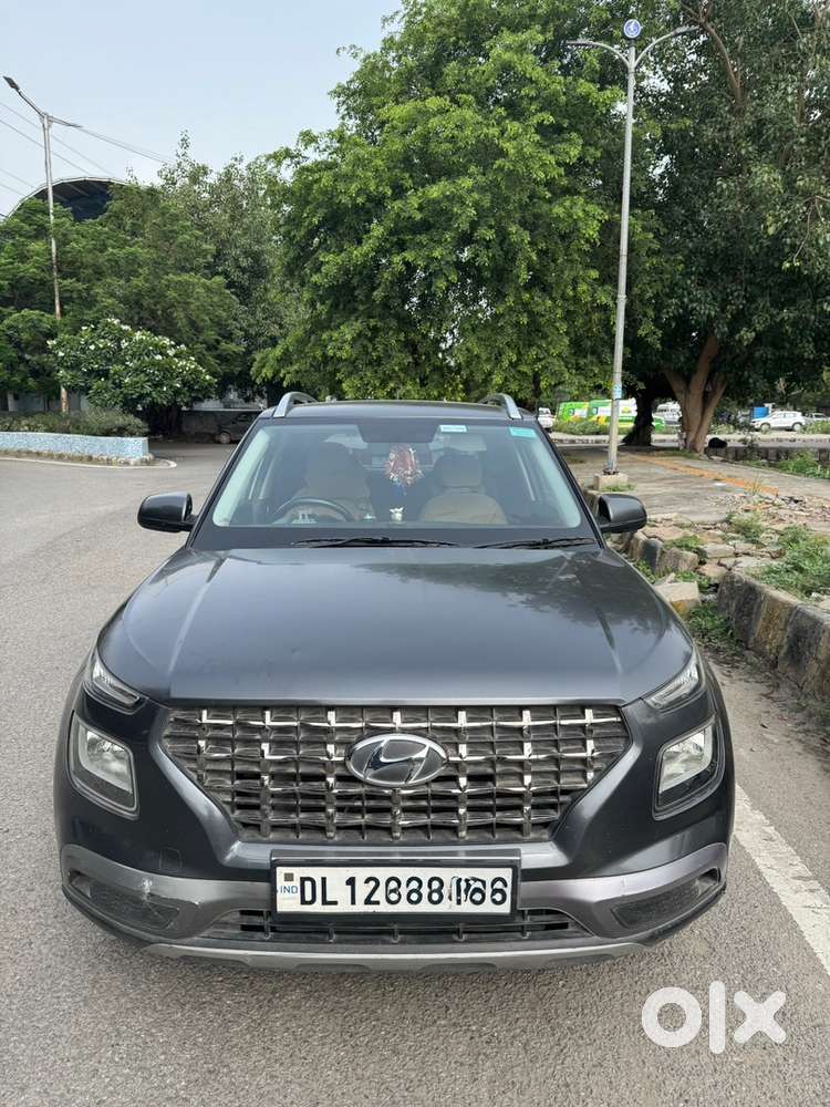 Hyundai Venue 2022 (in Warranty)