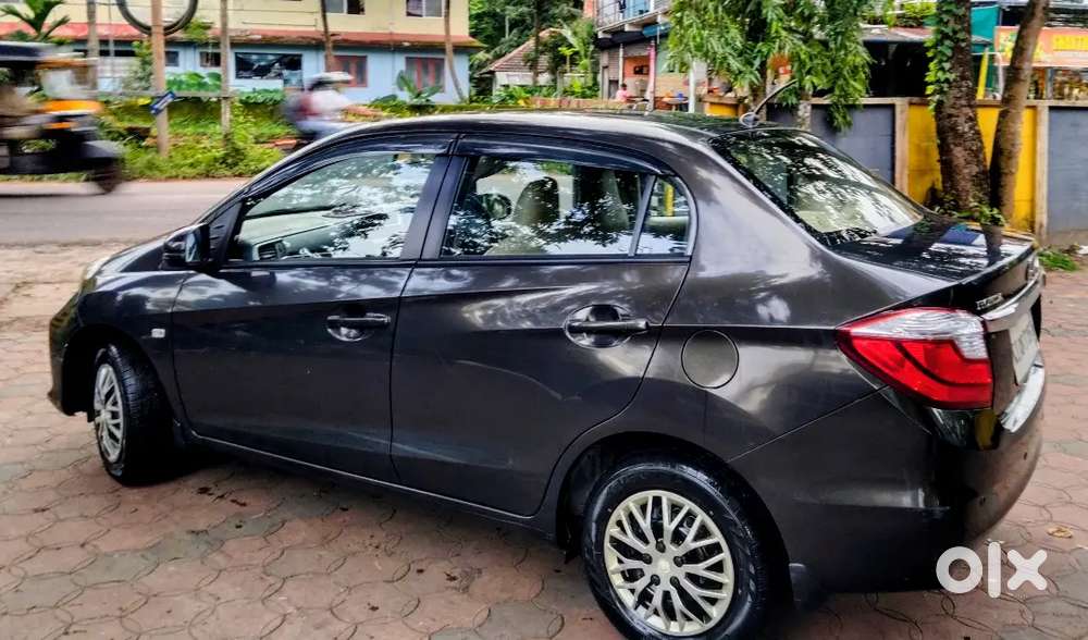 Honda Amaze 1.2 Petrol Manual 2017