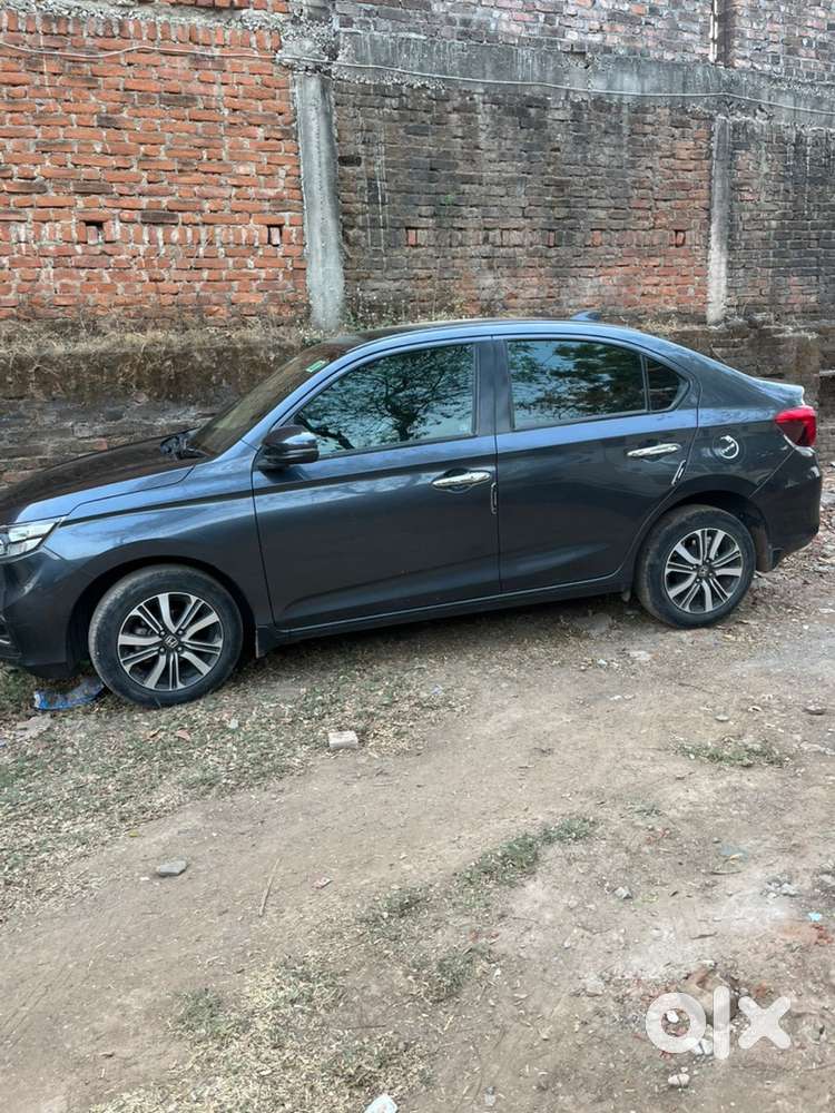 2023 Honda Petrol Manual 35000 Km Driven