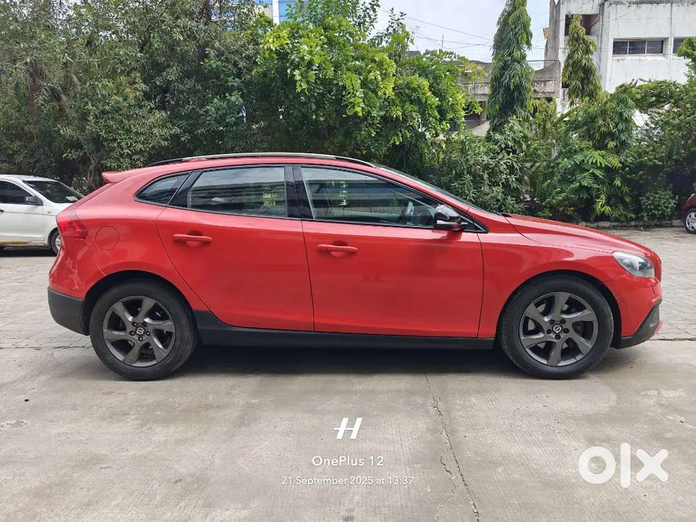 Volvo V40 2015 Diesel Well Maintained