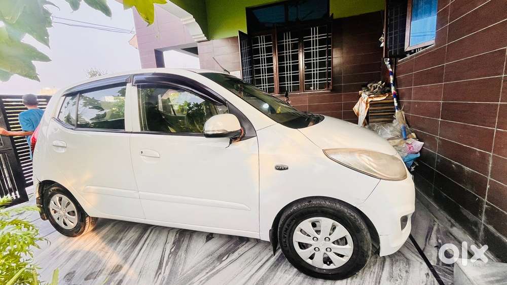 Hyundai I10 Petrol Manual 2012