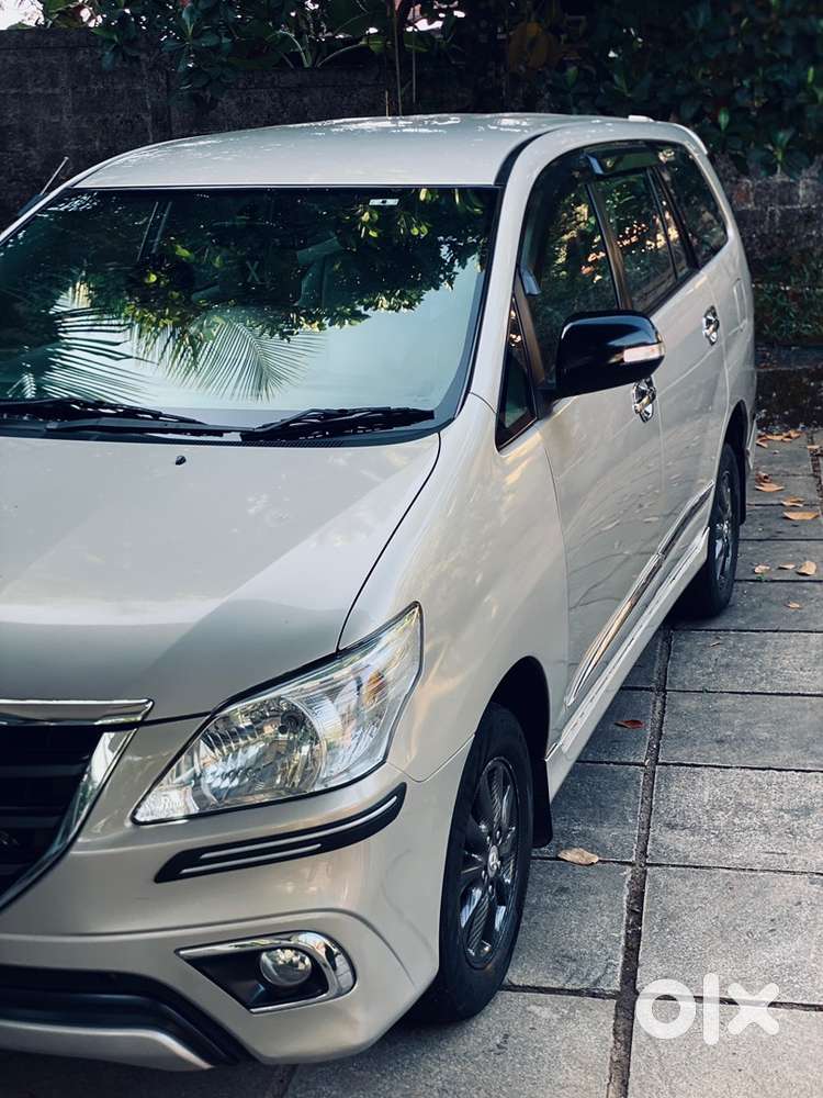 Toyota Innova 2.5 Vx 2014