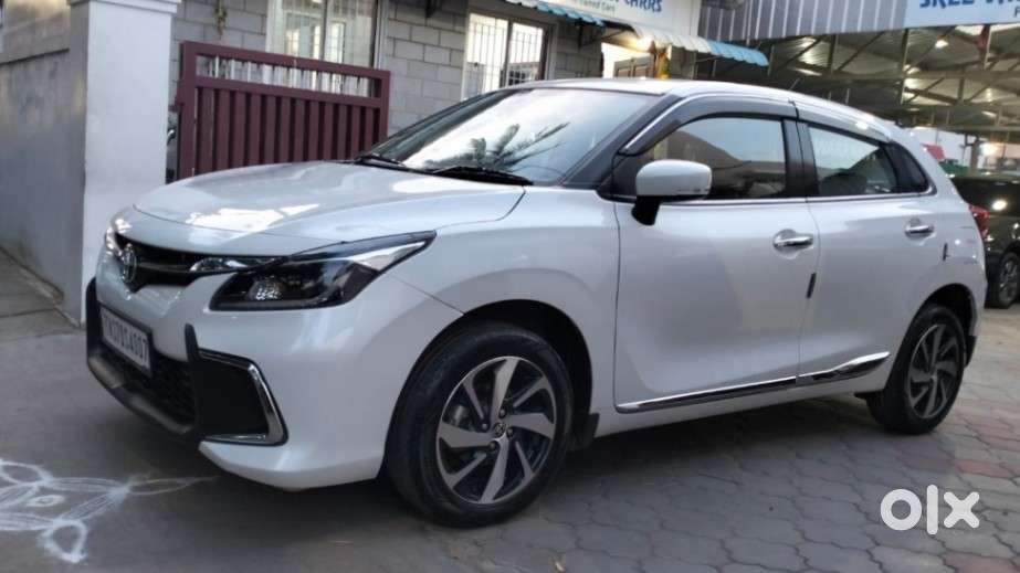 Toyota Glanza, 2023, Petrol