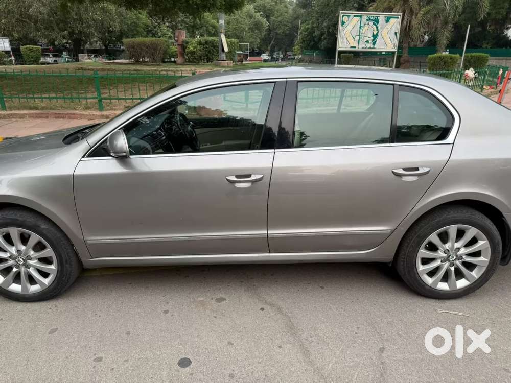 Skoda Superb, 2013, Petrol
