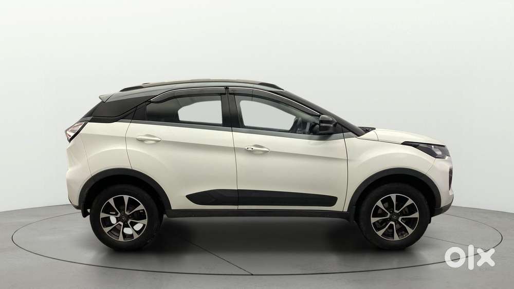 Tata Nexon 1.2 Revotron Xz Plus Dual Tone, 2020, Petrol