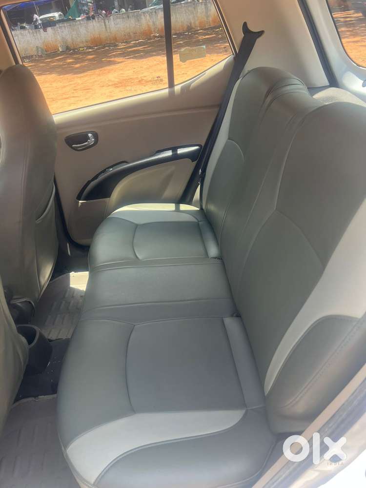 Hyundai I10 Sportz, 2014, Petrol