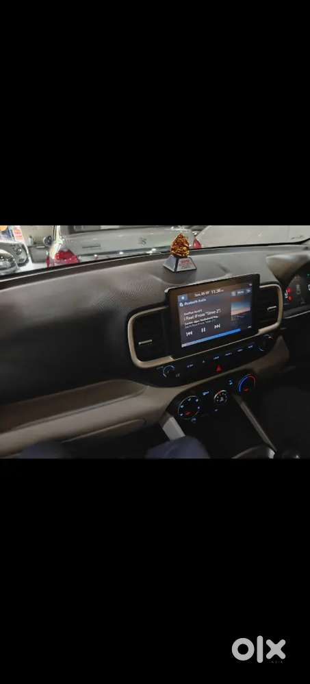 Hyundai Venue  S(o) 2023 Petrol For Sale