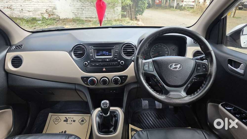 Hyundai Grand I10 2013-2016 Sportz, 2015, Petrol