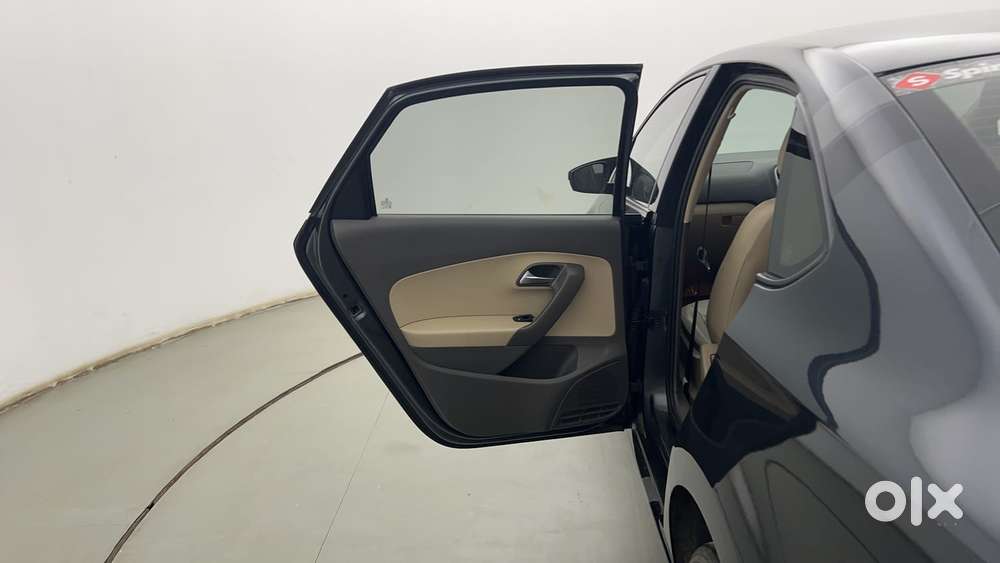 Volkswagen Vento 1.6 Highline, 2018, Petrol