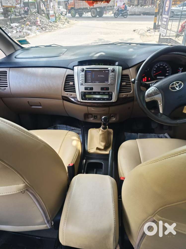 Toyota Innova 2.5 V 7 Str, 2015, Diesel