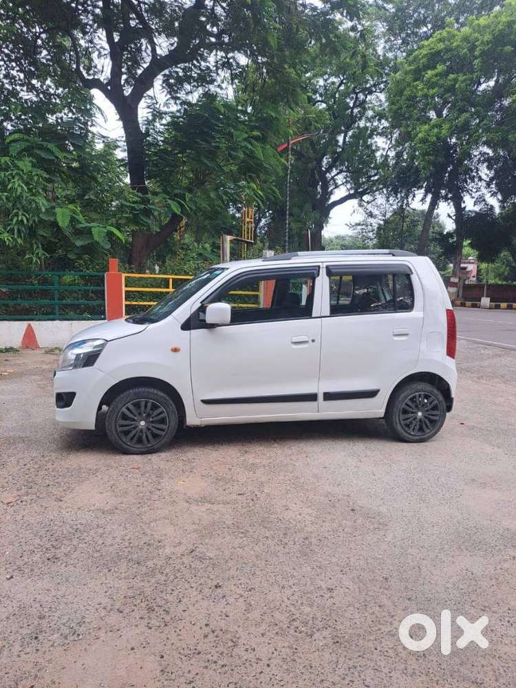 Maruti Suzuki Wagon R Vxi, 2016, Petrol