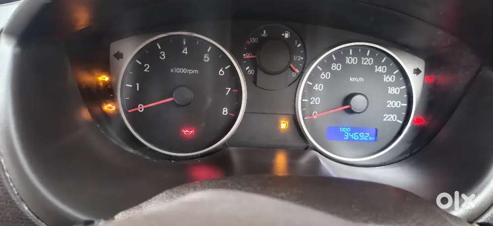 Hyundai I20 2011 Model Fc Running Jharkhand Registration