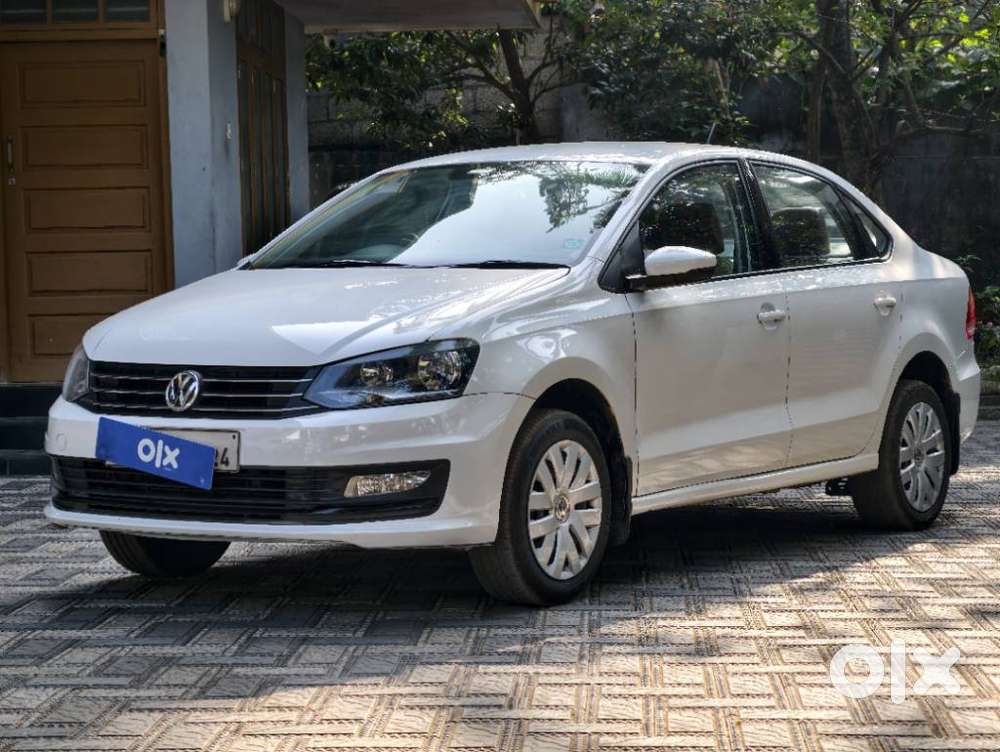 Volkswagen Vento Sport 1.2 Tsi At, 2016, Petrol