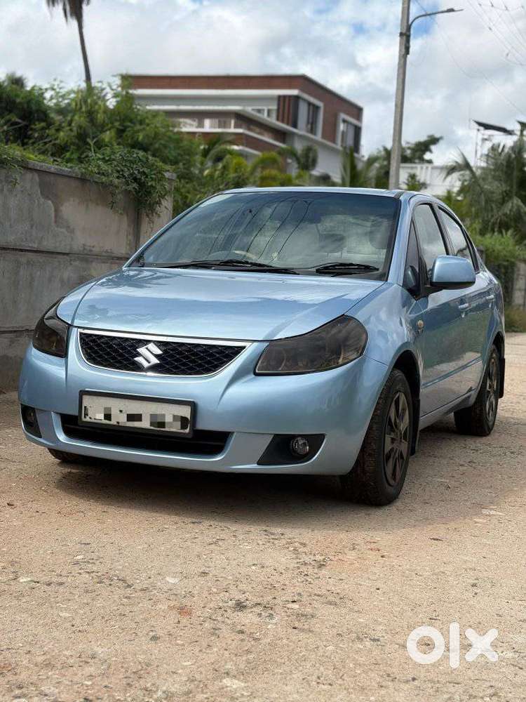 Maruti Suzuki Sx4 2007-2012 Vxi Bsiv, 2011, Petrol
