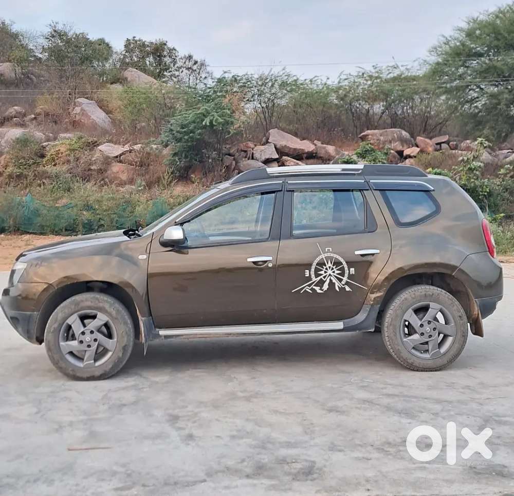 Renault Duster 110 Ps Rxz Mt  Topend  2015