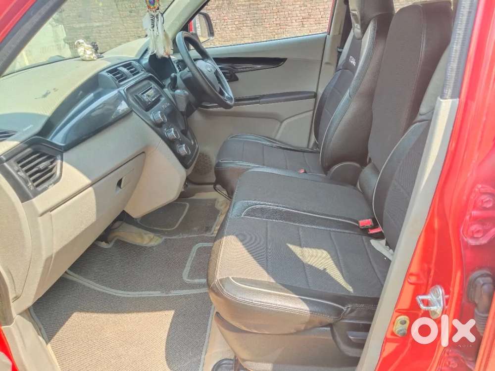 Mahindra Kuv 100 Mfalcon G80 K4 Plus, 2016, Petrol
