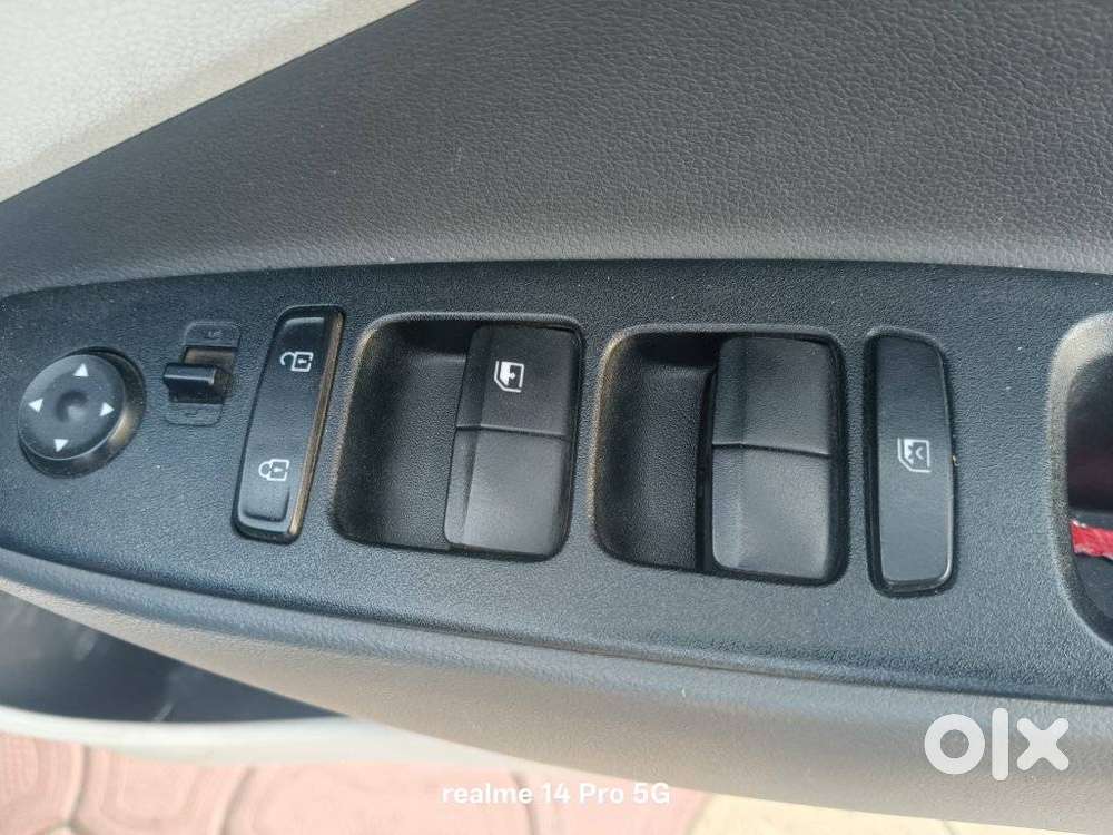 Hyundai Aura, 2021, Cng & Hybrids