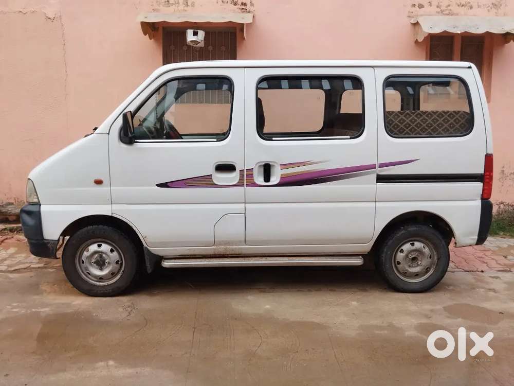 Maruti Suzuki Eeco 2015
