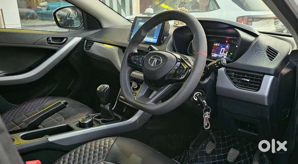 Tata Nexon 1.2 Revotron Xm (s), 2021, Petrol