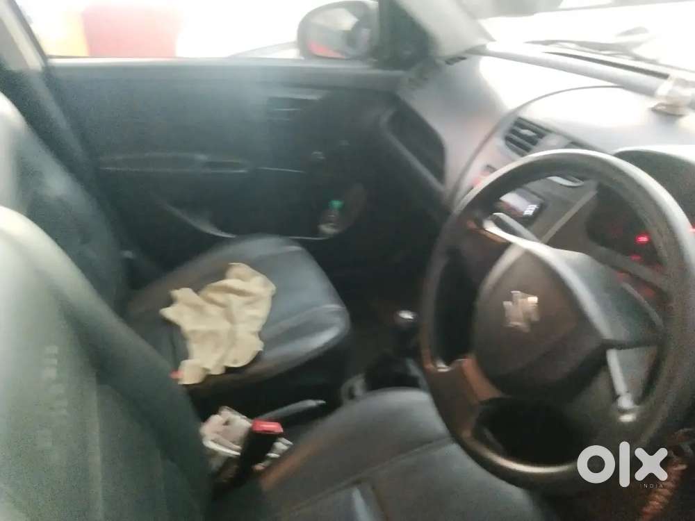 Maruti Suzuki Swift Lxi 2014