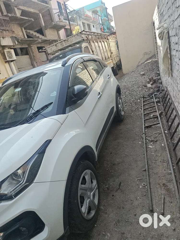 Tata Nexon 2022 Modal Petrol 60000 Km Driven