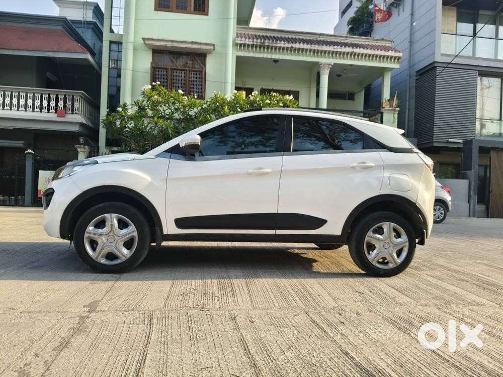 Tata Nexon 1.5 Revotorq Xt, 2018, Diesel