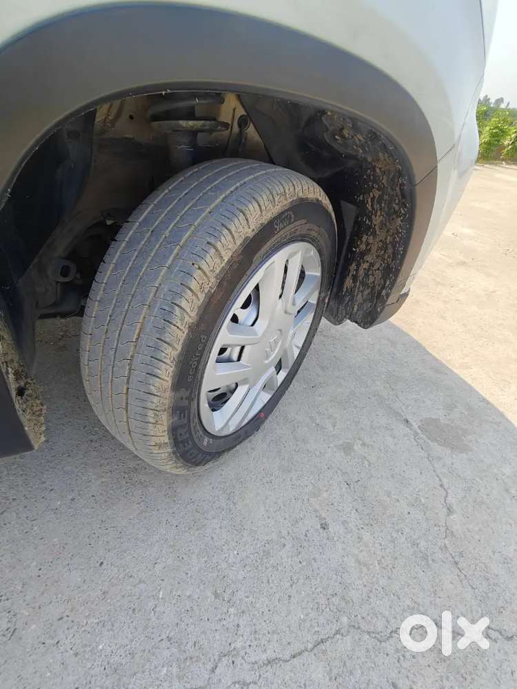 Maruti Suzuki Vitara Brezza 2021 Lxi Petrol 39500 Km Driven