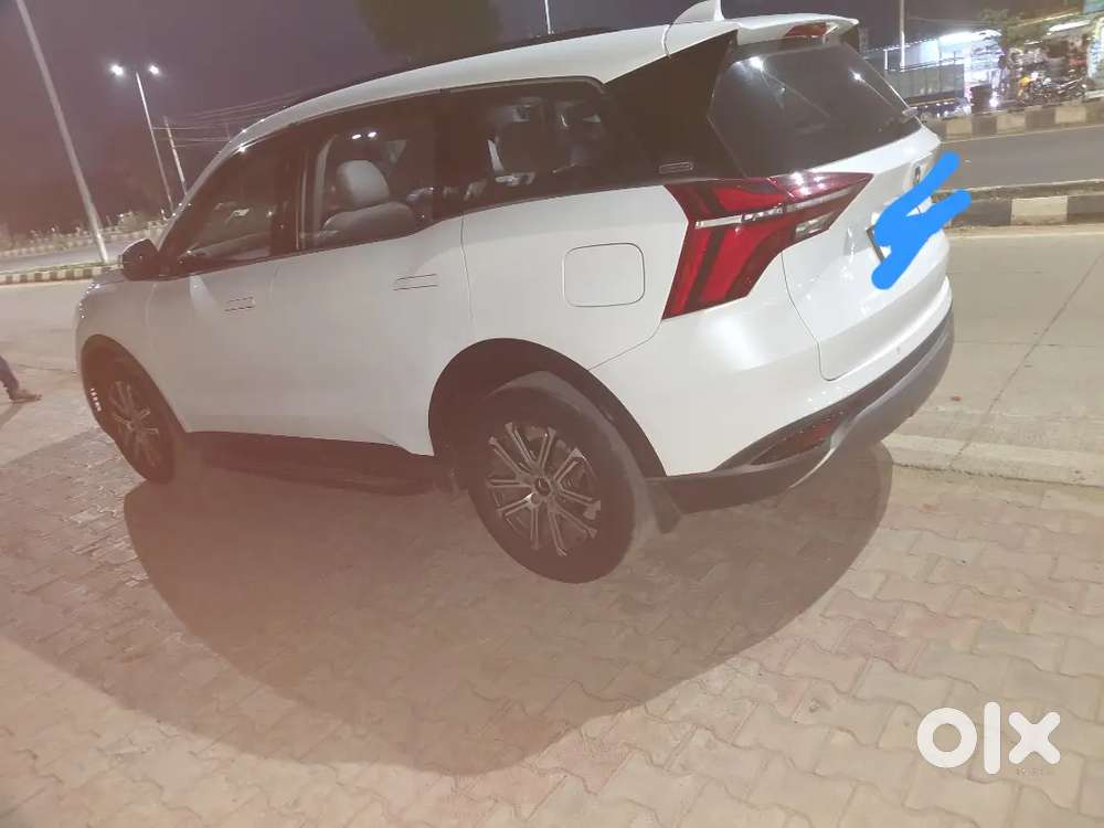 Mahindra Xuv700 2024 Diesel 39500 Km Driven