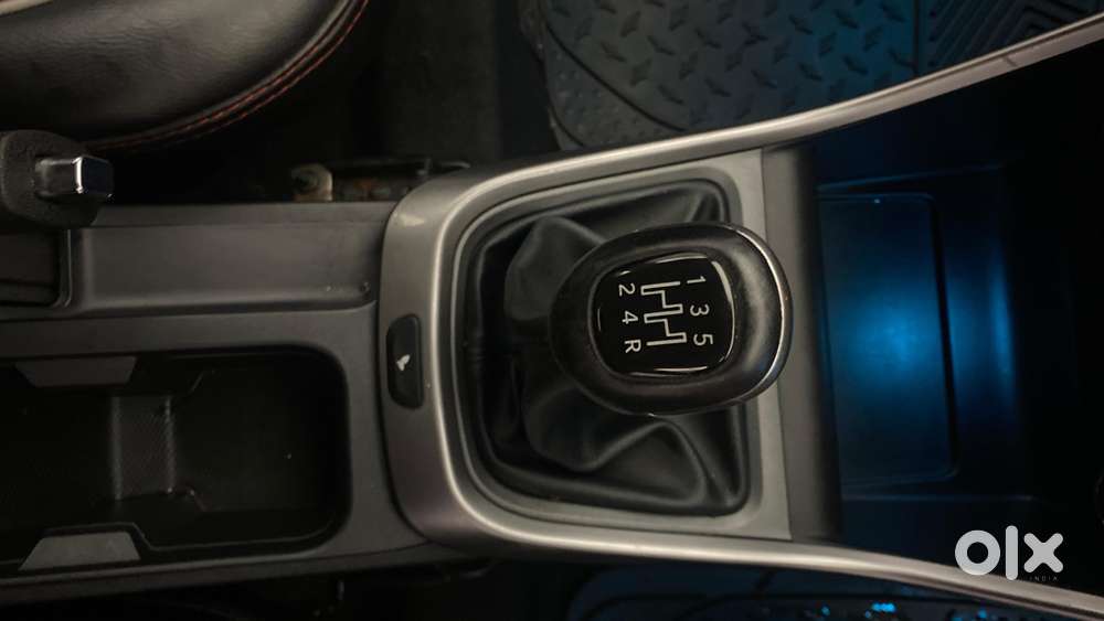 Tata Altroz Xz, 2020, Petrol