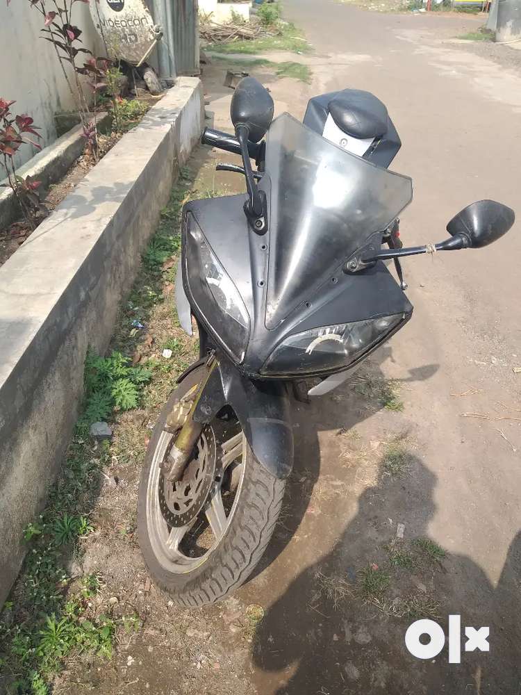 Olx r15 online bikes