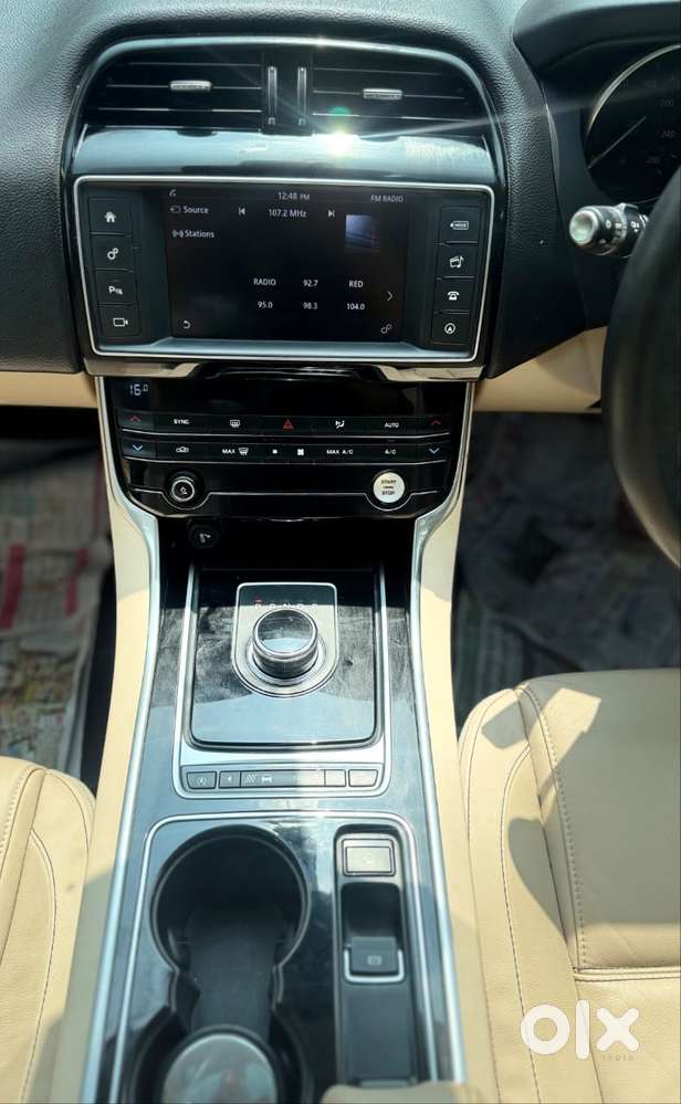 Jaguar Xe 2.0l Diesel Pure, 2018, Diesel