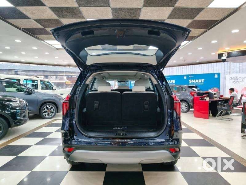 Mahindra Xuv700 2.0 Ax 7 Petrol At Luxury Pack Str, 2023, Petrol