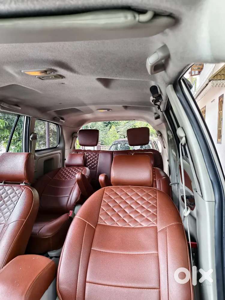 Toyota Innova 2.5 V 7 Seater  2014  Diesel  Well Maintained