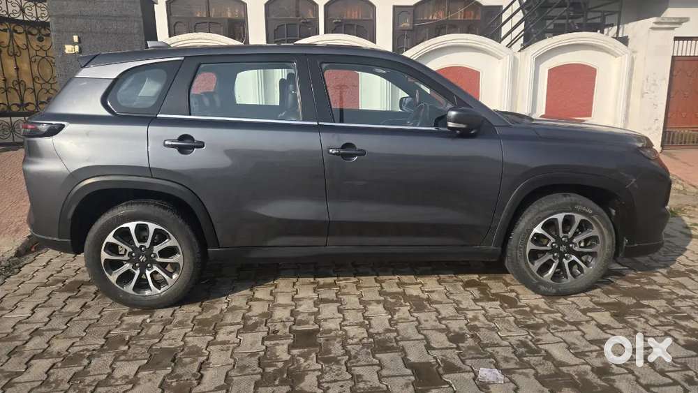 Maruti Suzuki Grand Vitara 2023 Petrol Good Condition