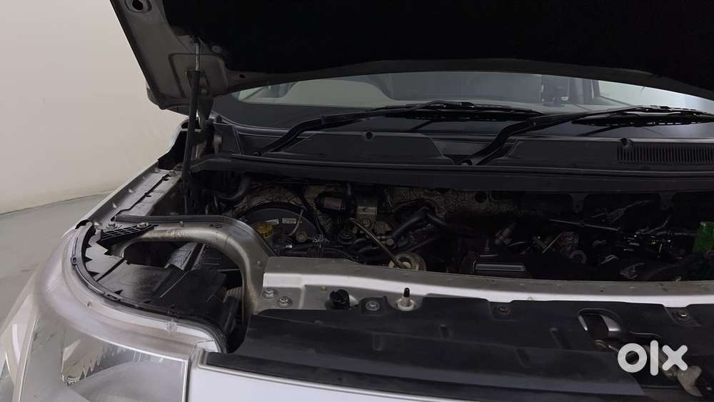 Mahindra Tuv 300 T8, 2015, Diesel