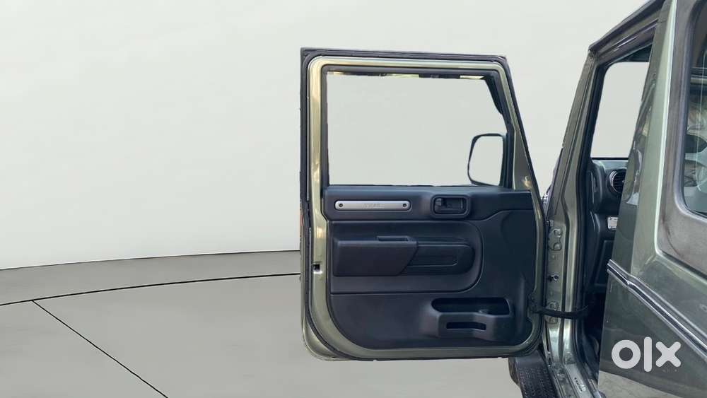Mahindra Thar Petrol 2021