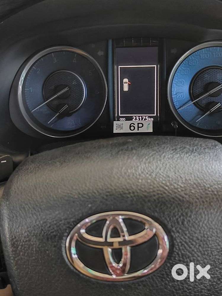 Toyota Fortuner [2021-ongoing] 2.8 2wd Diesel At, 2024, Diesel