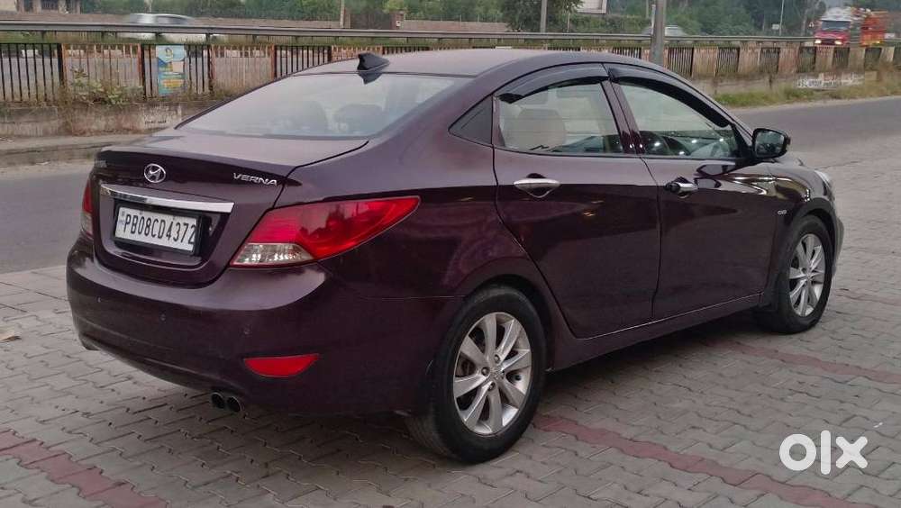 Hyundai Verna Fluidic 1.6 Crdi Sx Opt, 2012, Diesel