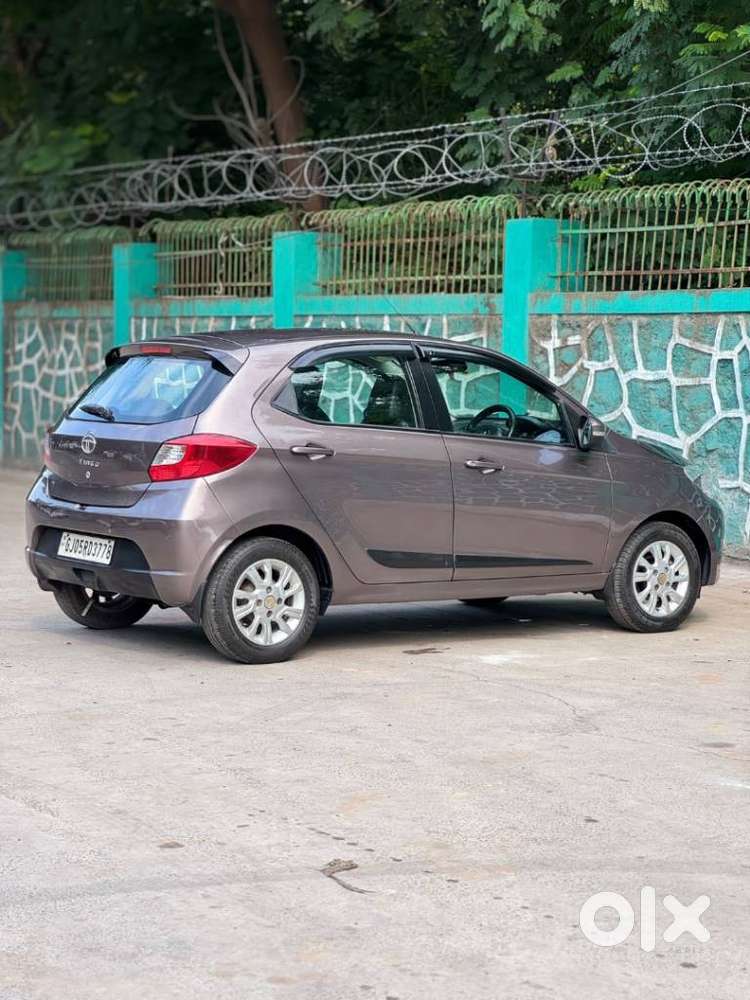 Tata Tiago, 2018, Petrol