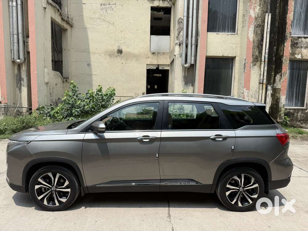 Mg Hector Plus 1.5 Sharp Turbo Cvt 6 Str, 2025, Petrol