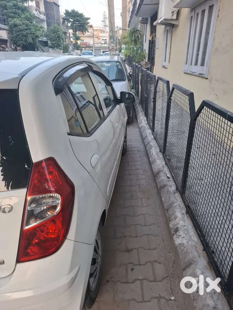 Hyundai I10 2013 Petrol Well Maintained