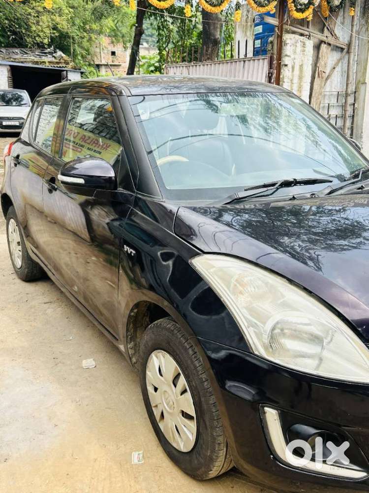 Maruti Suzuki Swift Vxi + Manual, 2016, Petrol