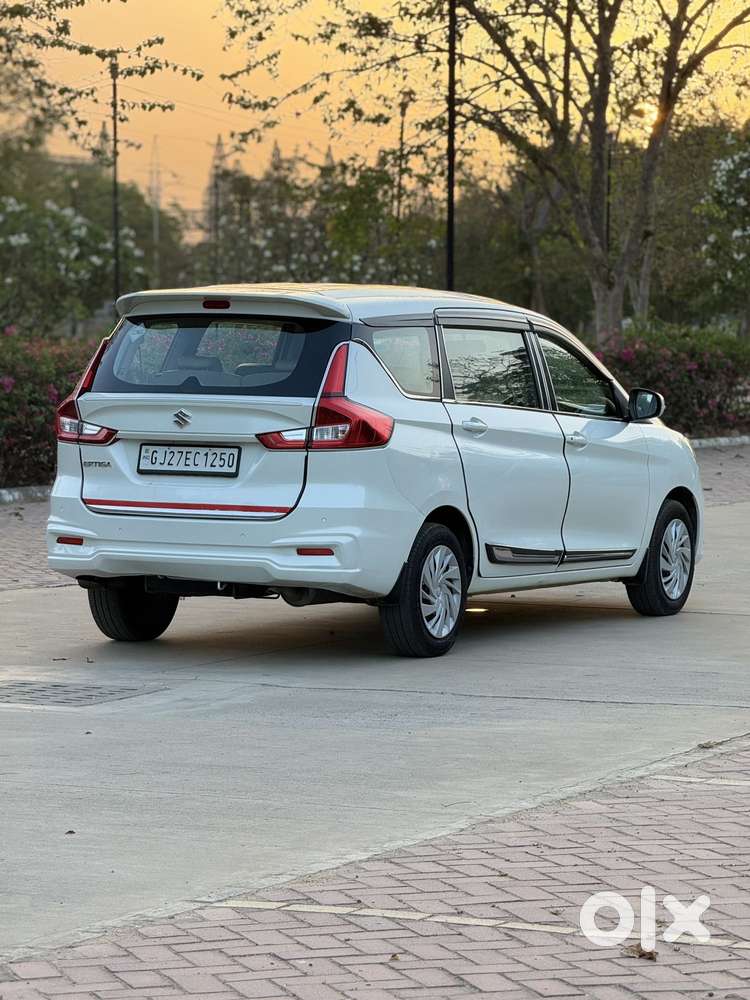 Maruti Suzuki Ertiga Vxi (o) Cng, 2023, Cng & Hybrids