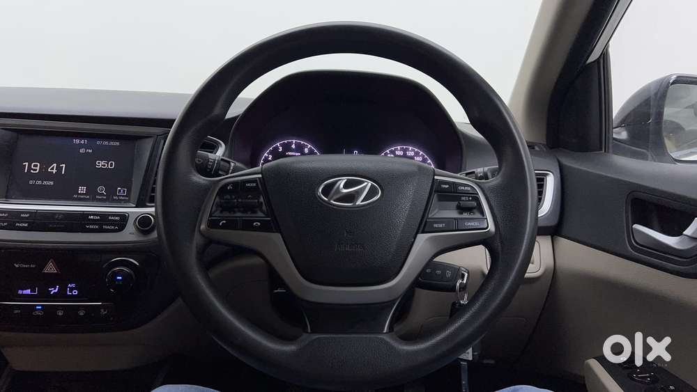 Hyundai Verna [2015-2017] Fluidic 4s 1.6 Crdi Sx (o) At, 2018, Petro..
