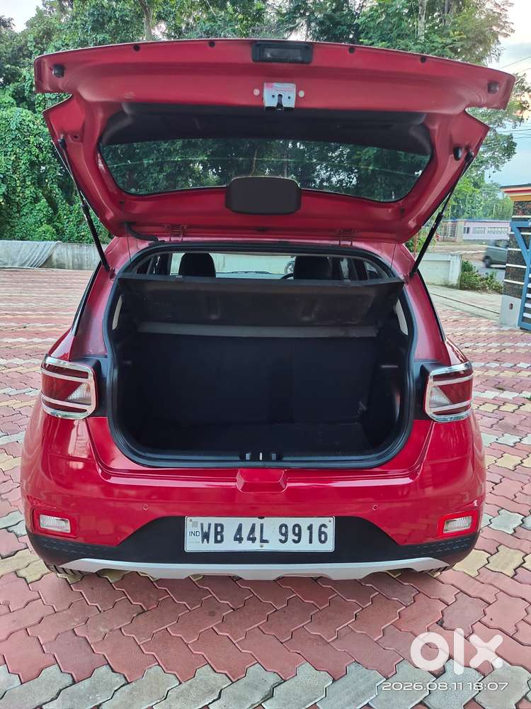 Hyundai Venue Sx Turbo, 2021, Petrol