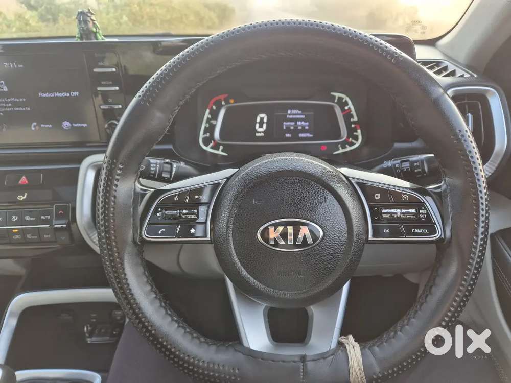 Kia Sonet Htx 2nd Top