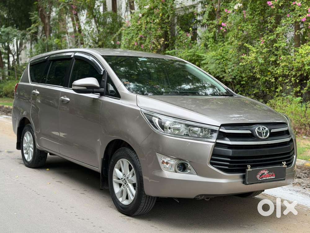Toyota Innova Crysta 2.4 Gx Mt 8s, 2016, Diesel